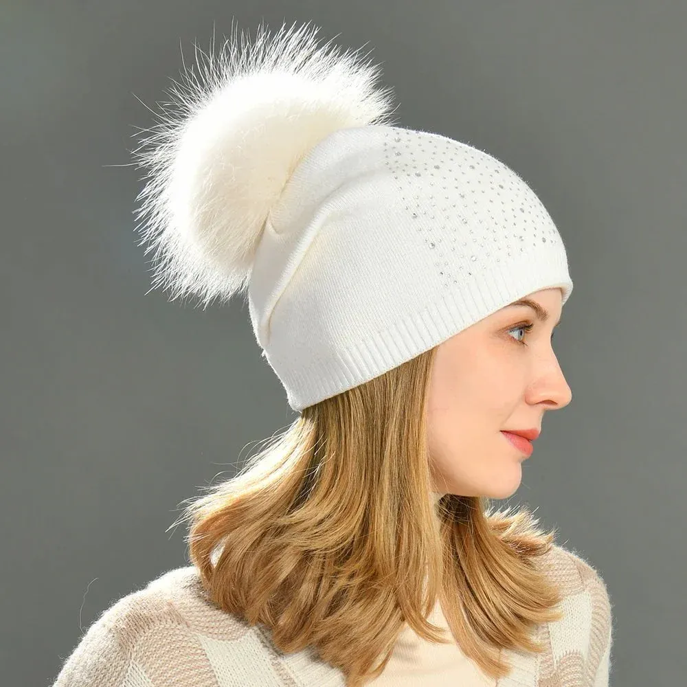 Bonnet à pompon pour femme