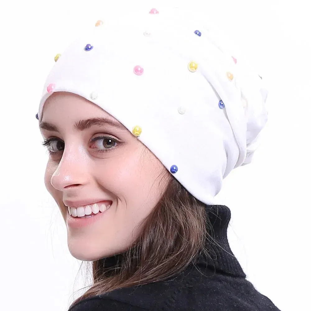 Bonnet coloré pour femme : égayez votre tenue d’hiver – Image 3