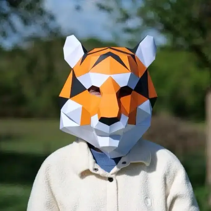 Masque de tigre en papercraft 3D