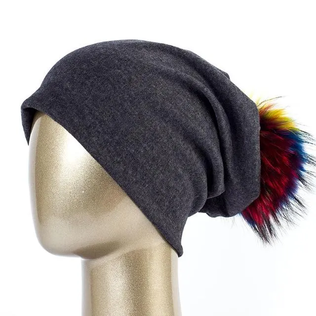Bonnet et pompon multi-couleur – Image 4