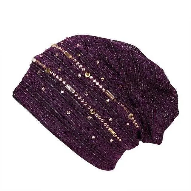 Bonnet Élégant en Tricot et Strass – Image 6