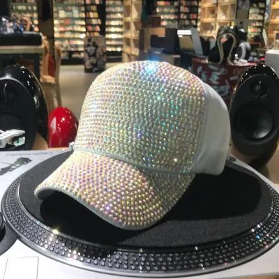 Casquette avec Strass et Paillettes – Image 7